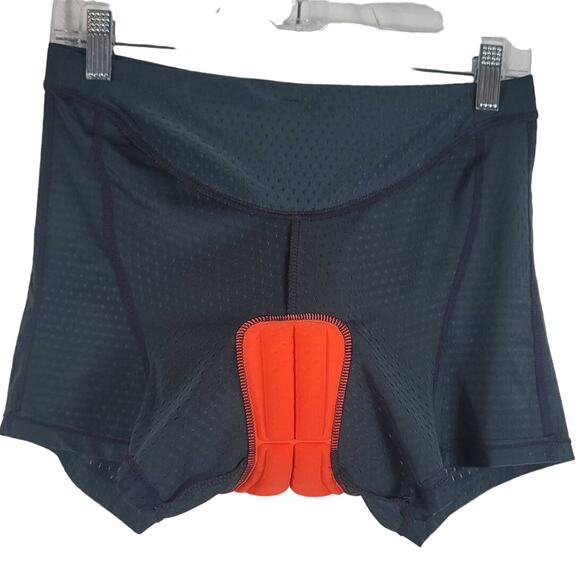 SOUKE Sports Women’s Black Biking Cycling Shorts Large NWT - Picture 3 of 8